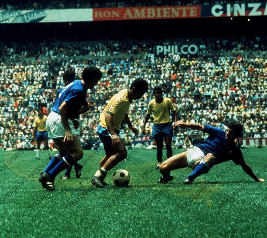 World Cup final 1970 Brazil 4 Italy 1 Azteca, Mexico City Rivelino faces a challenge from an Italian player Mexico 