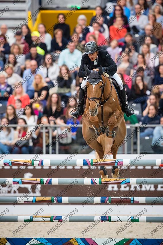 Photographie Eric KNOLL. Saut Hermes 2019. Jumping CSI 5. Olivier ROBERT (FRA). ATOLL DE MARIGNY 