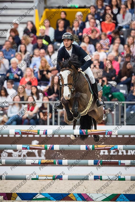 Photographie Eric KNOLL. Saut Hermes 2019. Jumping CSI 5. Steve GUERDAT (SUI). HANNAH 