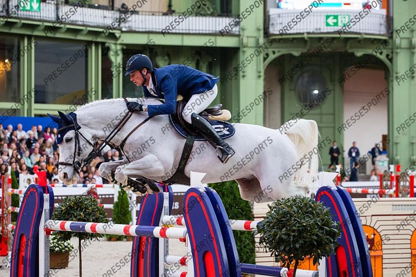 Photographie Eric KNOLL. Saut Hermes 2019. Jumping CSI 5. Daniel DEUSSER (GER). CORNET D'AMOUR 