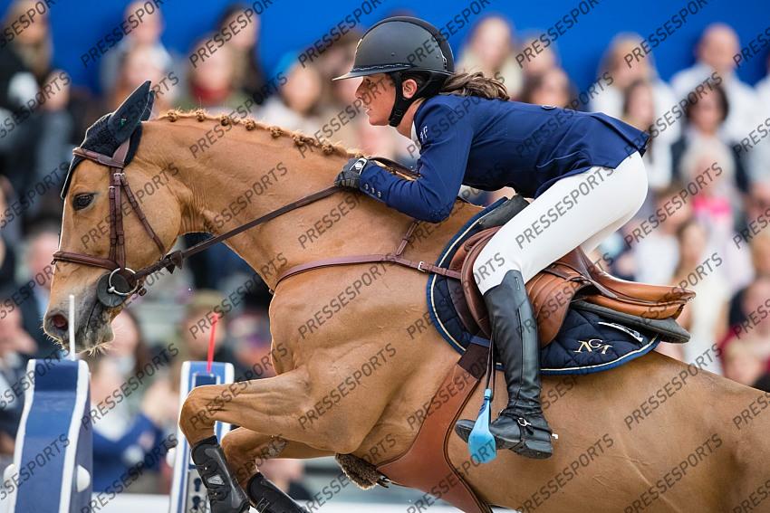 Photographie Eric KNOLL. Saut Hermes 2019. Jumping CSI 5. Felicie BERTRAND (FRA). SULTANE DES IBIS 