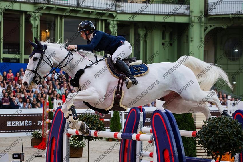 Photographie Eric KNOLL. Saut Hermes 2019. Jumping CSI 5. Louise SAYWELL (GBR). GOLDEN WAVE OL 