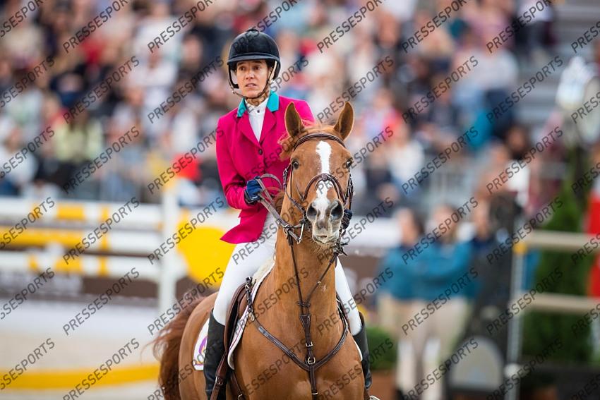 Photographie Eric KNOLL. Saut Hermes 2019. Jumping CSI 5. Luciana DINIZ (POR). ICARUS 