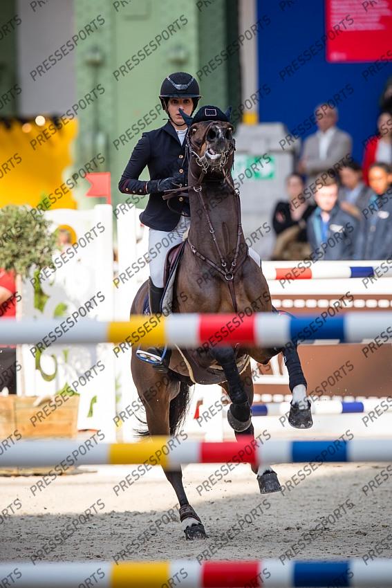Photographie Eric KNOLL. Saut Hermes 2019. Jumping CSI 5. Megane MOISSONNIER (FRA). BALOU STAR 