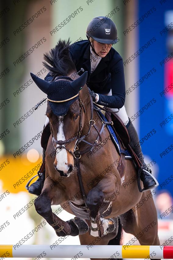 Photographie Eric KNOLL. Saut Hermes 2019. Jumping CSI 5. Karin MARTINSEN (SWE). QUANTUM TROST 3 