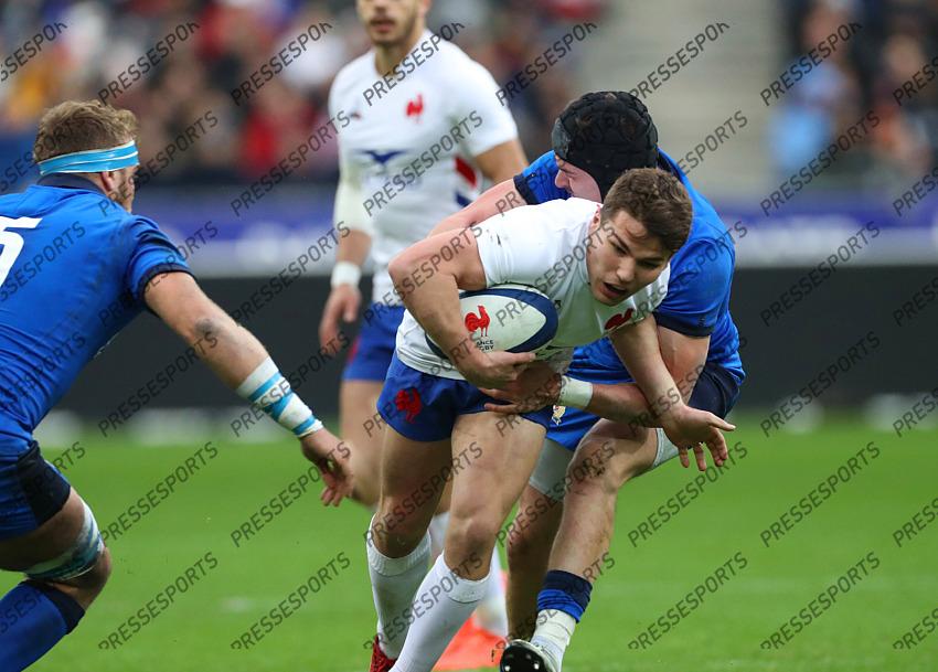 2020 Guinness Six Nations Championship Round 2, Stade de France, Paris, France 9/2/2020 France vs Italy France's Antoine Dupont Mandatory Credit ©INPHO/Billy Stickland 