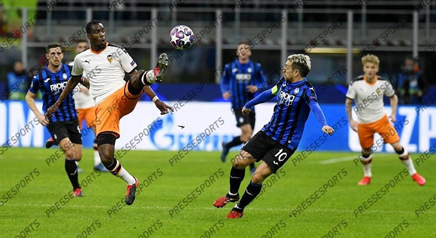 Foto IPP/Paolo Bona MIlano 19/02/2020 UEFA Champions League di calcio 2019/2020 ottavi gara di andata Atalanta-Valencia nela foto geoffrey kondogbia e alejandro gomez Italy Photo Press Worldwide Copyright 