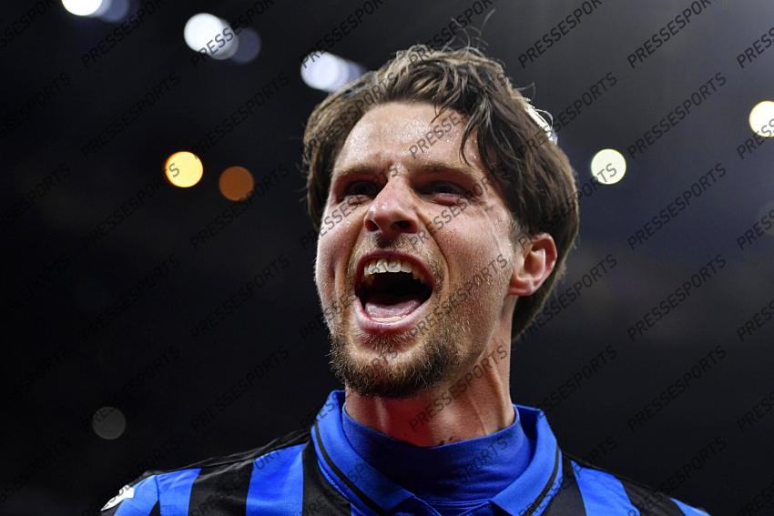 Foto IPP/Paolo Bona MIlano 19/02/2020 UEFA Champions League di calcio 2019/2020 ottavi gara di andata Atalanta-Valencia nela foto hans hateboer esulta dopo il gol del 1-0 Italy Photo Press Worldwide Copyright 