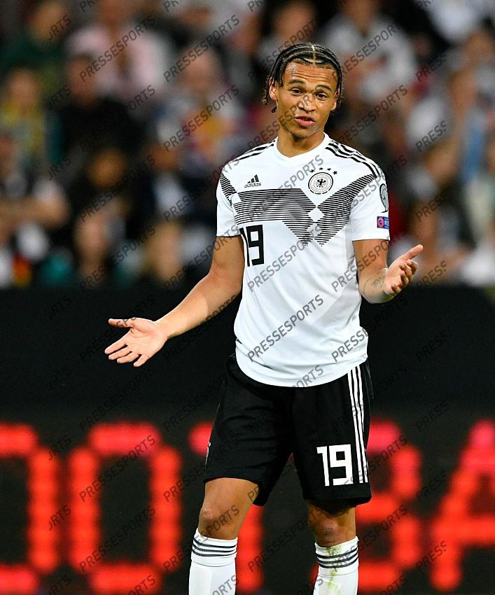 11.06.2019, Opel Arena, Mainz, GER, UEFA EM Qualifikation, Deutschland vs Estland, Gruppe C, im Bild Leroy Sane GER) Gestik, Geste // during the UEFA European Championship qualification, group C match between Germany and Estonia at the Opel Arena in Mainz, Germany on 2019/06/11. EXPA Pictures © 2019, PhotoCredit: EXPA/ Eibner-Pressefoto/ Weber ATTENTION - OUT of GER 