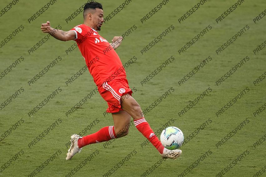 SP - Santos - 11/14/2020 - BRAZILIAN 2020, SANTOS X INTERNACIONAL - Internacional player during a match against Santos at Vila Belmiro stadium for the Brazilian championship A 2020. Photo: Ettore Chiereguini / AGIF 
