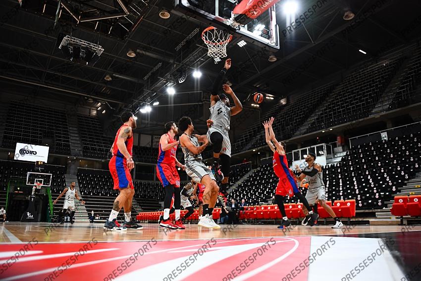 milutinov (nikola) bako (ismael) yabusele (guershon) 