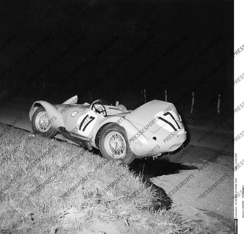 la voiture Gordini 36 S de Robert Manzon et Elie Bayol