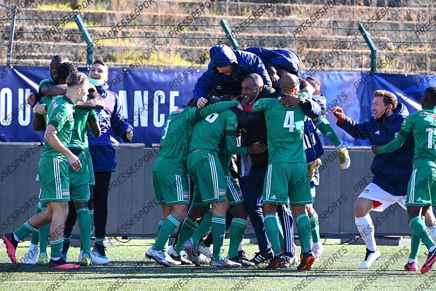 ghabaoui (younes) 3 doremus (melvyn) dzabana (alan) caché modeste (jimmy) labor (jeremy) 4 