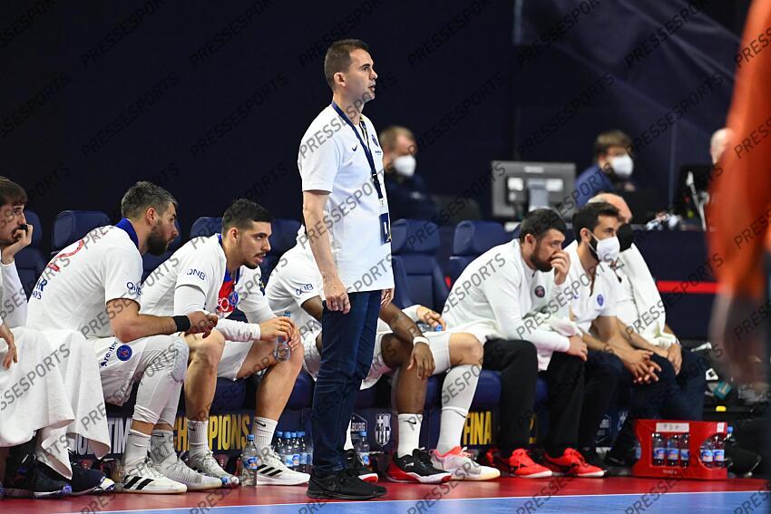 gonzalez (raul) NANTES-PSG HANDBALL (28-31) 