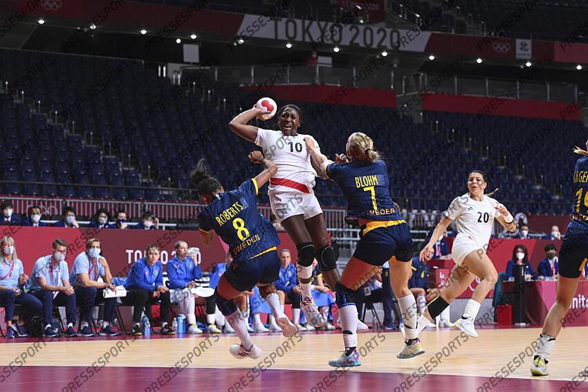 roberts (jamina) zaadi (grace) blohm (linn) FRANCE-SUEDE (29-27) 