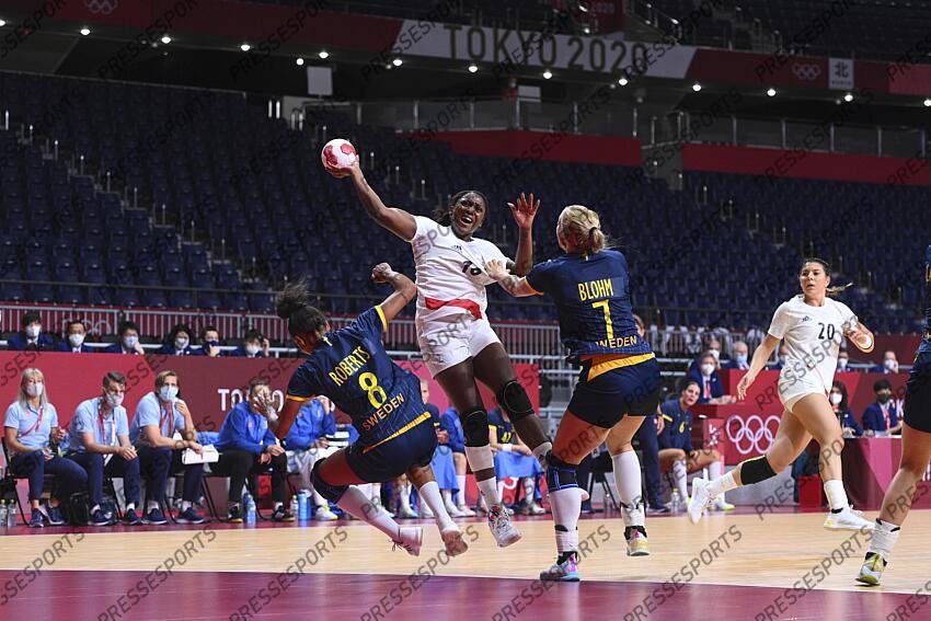 roberts (jamina) zaadi (grace) blohm (linn) FRANCE-SUEDE (29-27) 