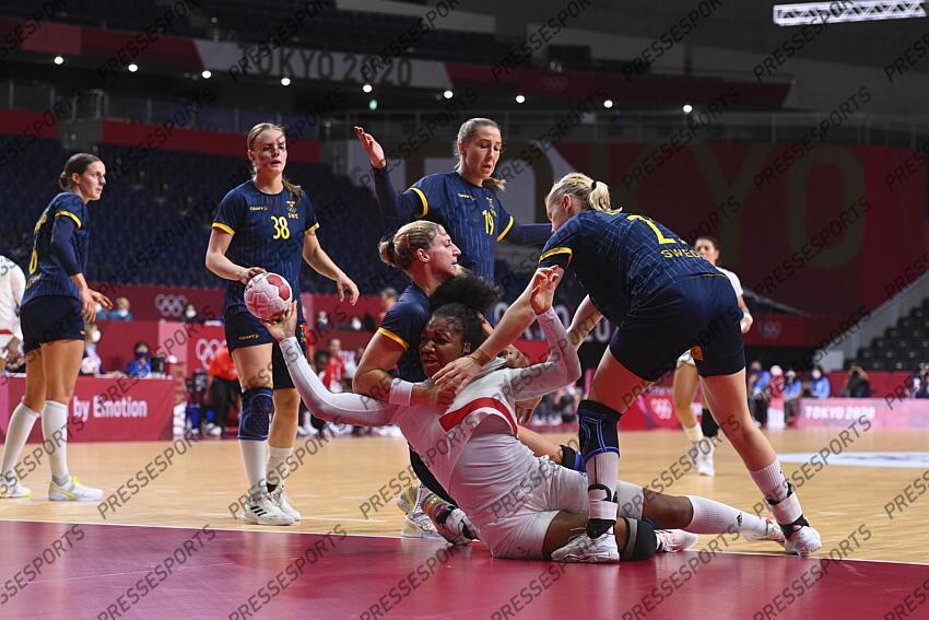 blohm (linn) foppa (pauletta) lindqvist (emma) FRANCE-SUEDE (29-27) 