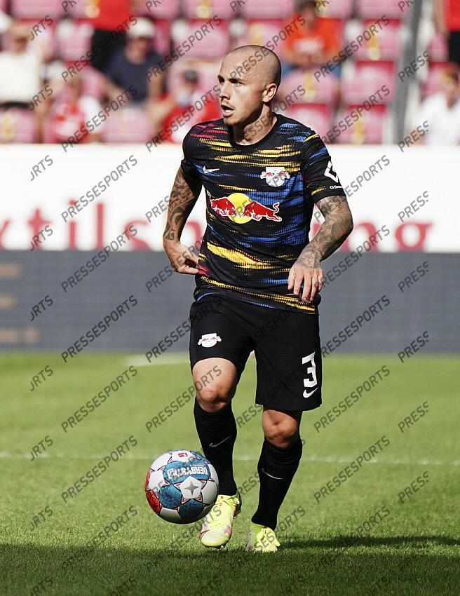 Angelino (Leipzig) Mainz, 15.08.2021, Fussball, Bundesliga, 1. FSV Mainz 05 - RB Leipzig MAYENCE-RB LEIPZIG (1-0) 