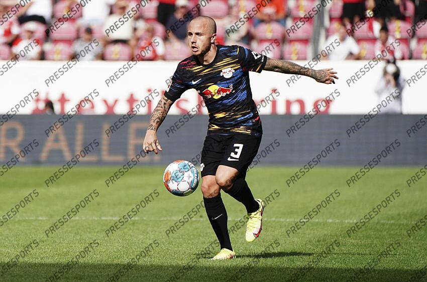Angelino (Leipzig) Mainz, 15.08.2021, Fussball, Bundesliga, 1. FSV Mainz 05 - RB Leipzig MAYENCE-RB LEIPZIG (1-0) 