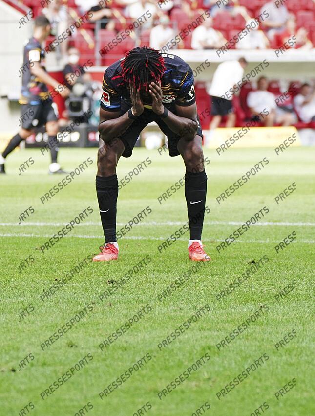 Mohamed Simakan (Leipzig) Mainz, 15.08.2021, Fussball, Bundesliga, 1. FSV Mainz 05 - RB Leipzig MAYENCE-RB LEIPZIG (1-0) 