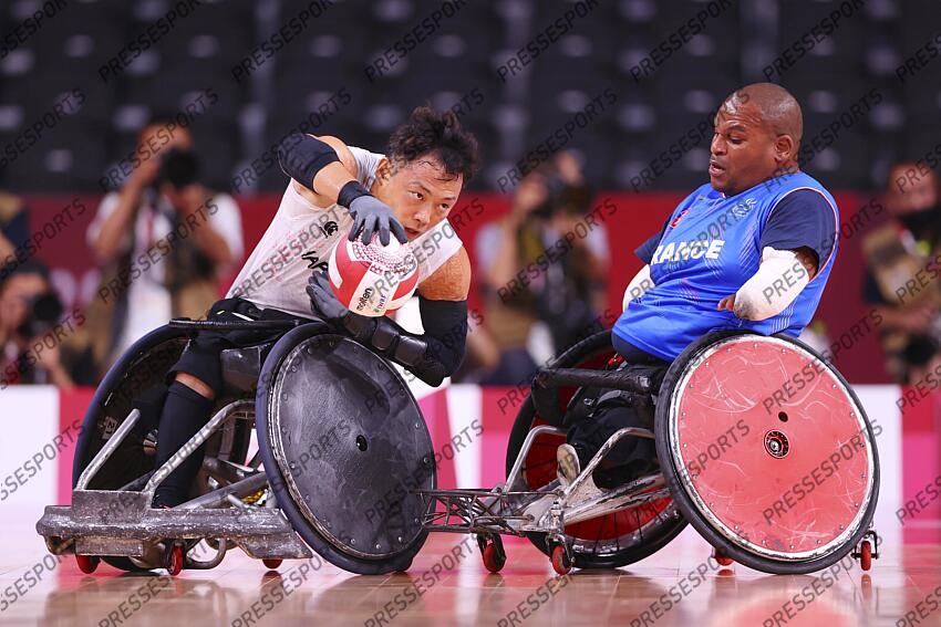 (L-R) Yukinobu Ike (JPN), Cedric Nankin (FRA), AUGUST 25, 2021 - WheelChair Rugby : Pool Phase Group A match between Japan - France during the Tokyo 2020 Paralympic Games at the Yoyogi National Gymnasium in Tokyo, Japan. (Photo by Yohei Osada/AFLO SPORT) JEUX PARALYMPIQUES DE TOKYO 2020 