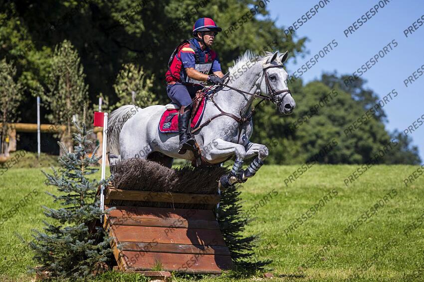 Le Grand Complet 2021. Haras du Pin. CCI2-L. Antonio CEJUDO CARO (ESP). DUQUE HSM Photographie Eric KNOLL LE GRAND COMPLET HARAS DU PINS 