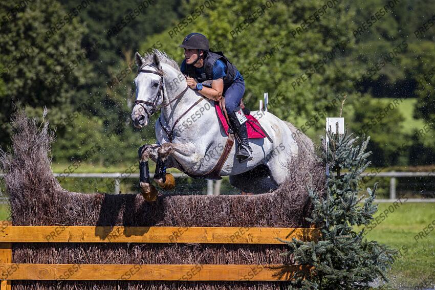 Le Grand Complet 2021. Haras du Pin. CCI2-L. Timothee HURET (FRA). DON'T EXPLAIN Photographie Eric KNOLL LE GRAND COMPLET HARAS DU PINS 