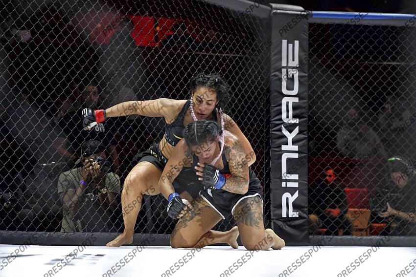 zouak (rizlen) (fra) gant rouge pereira (jennifer) (bra) gant bleu MMA GRAND PRIX 4 
