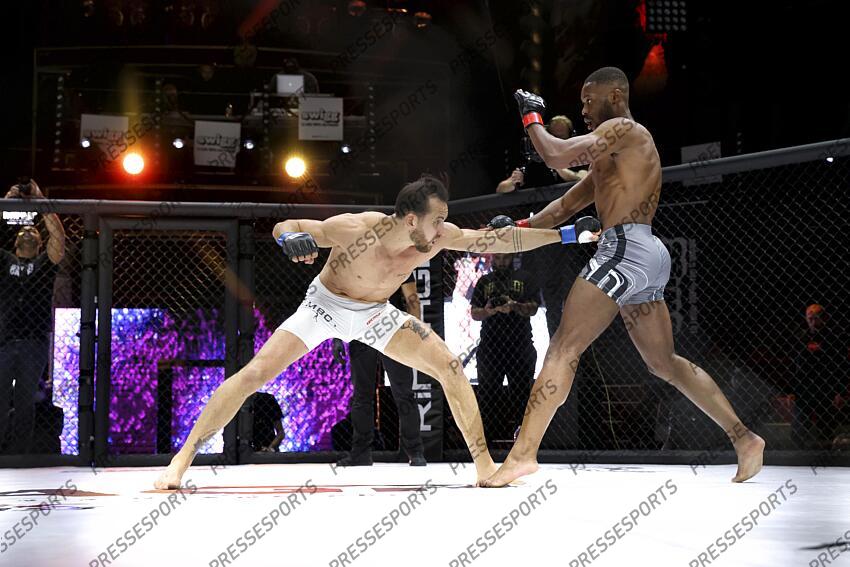 gbolou (morgan) (fra) gant rouge dumas (maxime) (fra) gant bleu MMA GRAND PRIX 4 
