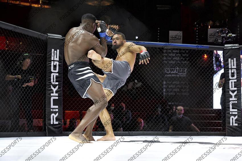 saadi (mehdi) (fra) gant rouge kadiake (mohamed) (fra) gant bleu MMA GRAND PRIX 4 