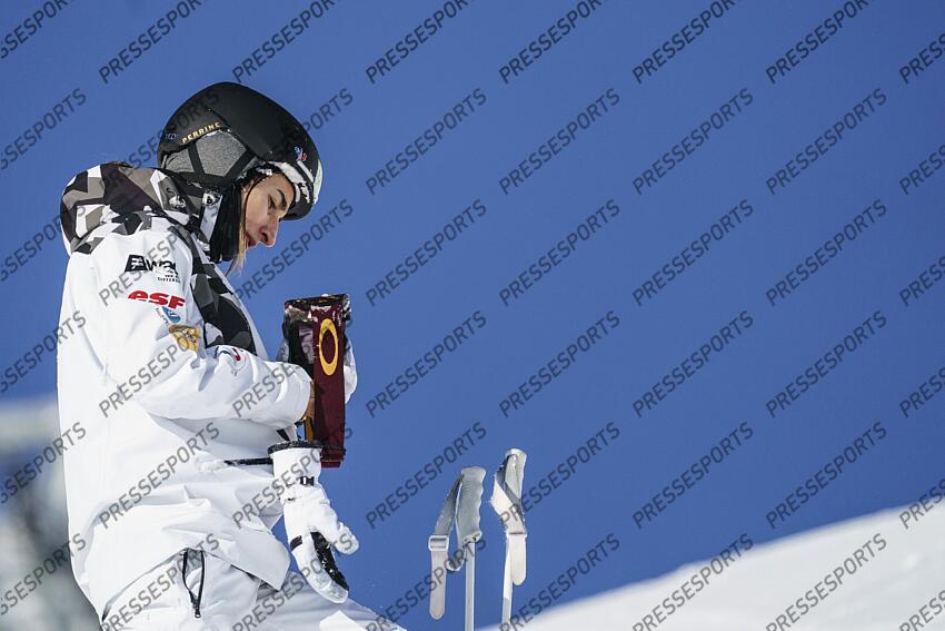 laffont (perrine) - (fra) - MOGULS FREESTYLE ENTRAINEMENT LAFFONT 
