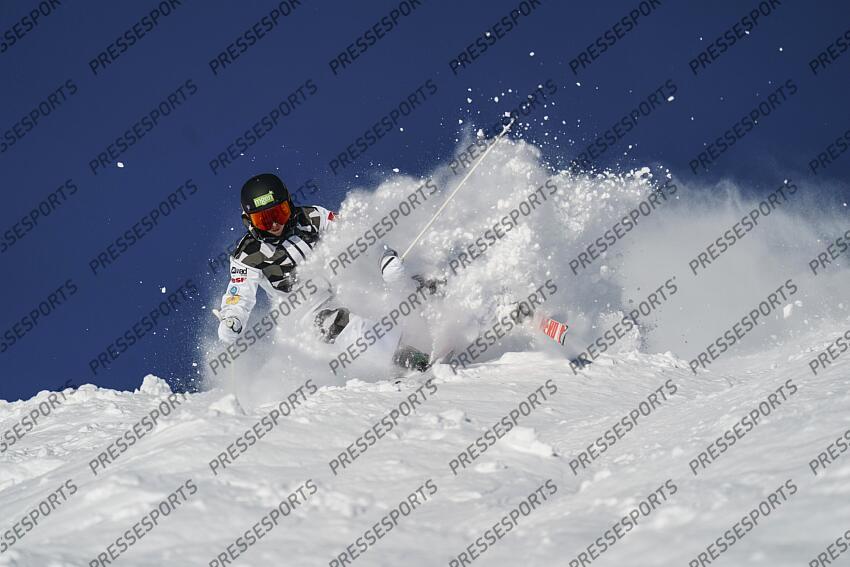 laffont (perrine) - (fra) - MOGULS FREESTYLE ENTRAINEMENT LAFFONT 