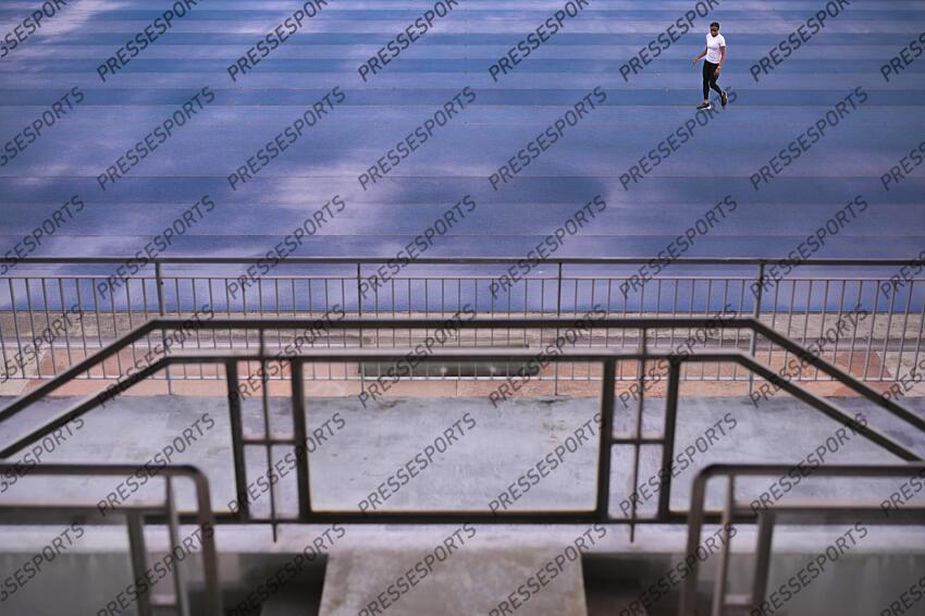 L’une est entraîneure et a perdu sa jambe en 2019, vingt et un ans après avoir porté au plus haut le relais tricolore aux Championnats d’europe. L’autre, demi- finaliste cet été aux Jo de tokyo sur 200 m, est l’une des grandes espoirs du sprint français. Mais, entre Katia Benth et gémima Joseph, l’histoire va bien au-delà du sport. joseph (gemima) 