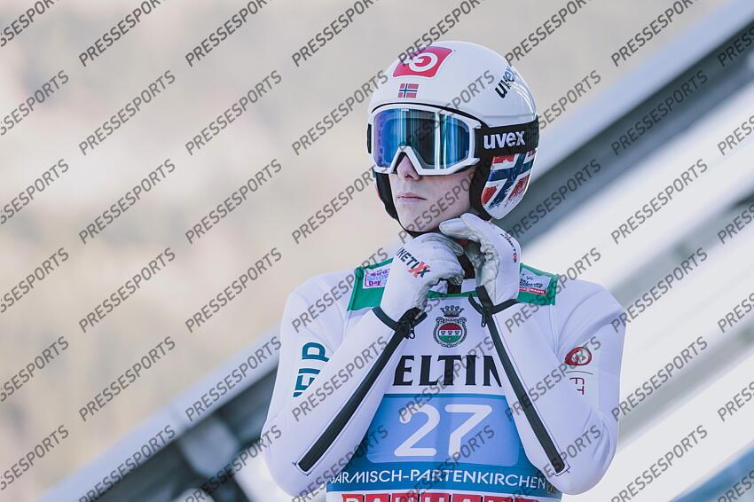 01.01.2022, Olympiaschanze, Garmisch Partenkirchen, GER, FIS Weltcup Skisprung, Vierschanzentournee, Garmisch Partenkirchen, Wertungssprung, im Bild Halvor Egner Granerud (NOR) // Halvor Egner Granerud of Norway prior to his Competition Jump for the Four Hills Tournament of FIS Ski Jumping World Cup at the Olympiaschanze in Garmisch Partenkirchen, Germany on 2022/01/01. EXPA Pictures 