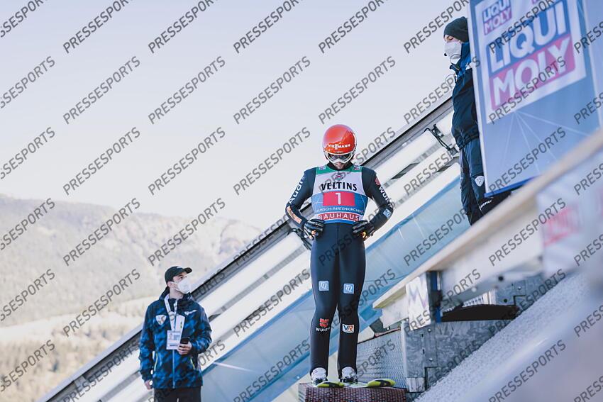 01.01.2022, Olympiaschanze, Garmisch Partenkirchen, GER, FIS Weltcup Skisprung, Vierschanzentournee, Garmisch Partenkirchen, Wertungssprung, im Bild Markus Eisenbichler (GER) // Markus Eisenbichler of Germany prior to his Competition Jump for the Four Hills Tournament of FIS Ski Jumping World Cup at the Olympiaschanze in Garmisch Partenkirchen, Germany on 2022/01/01. EXPA Pictures 