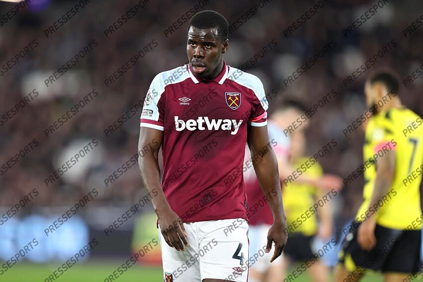 8 February 2022, London - Premier League Football - West Ham United v Watford - Kurt Zouma of West Ham - Photo: Charlotte Wilson / Offside. WEST HAM UNITED-WATFORD (1-0) 