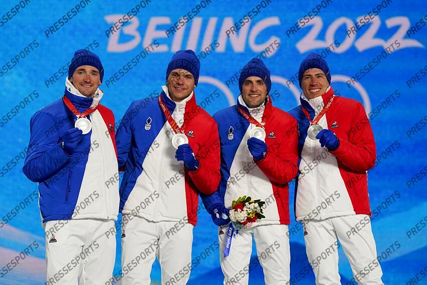 BEIJING, CHINA - FEBRUARY 15 : Fabien Claude of Team France, Emilien Jacquelin of Team France, Simon Desthieux of Team France, Quentin Fillon Maillet of Team France wins the silver medal during the Olympic Games 2022, Men's Biathlon Relay on February 15, 2022 in Zhangjiakou China. (Photo by Michel Cottin/Agence Zoom) REMISE MEDAILLES - RELAIS 4X7.5 KM HOMMES 