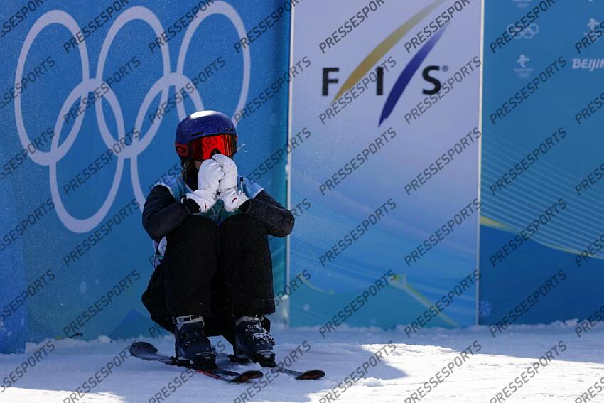 BEIJING, CHINA - FEBRUARY 8 : Eileen Gu wins the gold medal during the Olympic Games 2022, Women's Freeski Big Air on February 8, 2022 in Zhangjiakou China. (Photo by Christophe Pallot/Agence Zoom) BIG AIR FEMMES 