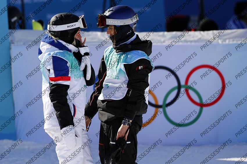 BEIJING, CHINA - FEBRUARY 8 : Tess Ledeux of Team France wins the silver medal, Mathilde Gremaud of Team Switzerland wins the bronze medal during the Olympic Games 2022, Women's Freeski Big Air on February 8, 2022 in Zhangjiakou China. (Photo by Christophe Pallot/Agence Zoom) BIG AIR FEMMES 