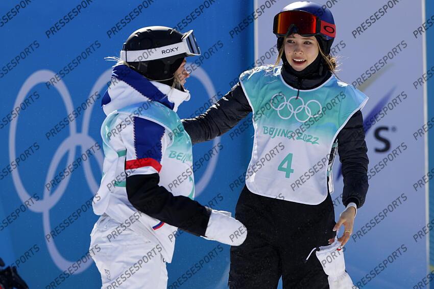 BEIJING, CHINA - FEBRUARY 8 : Eileen Gu wins the gold medal, Tess Ledeux of Team France wins the silver medal during the Olympic Games 2022, Women's Freeski Big Air on February 8, 2022 in Zhangjiakou China. (Photo by Christophe Pallot/Agence Zoom) BIG AIR FEMMES 