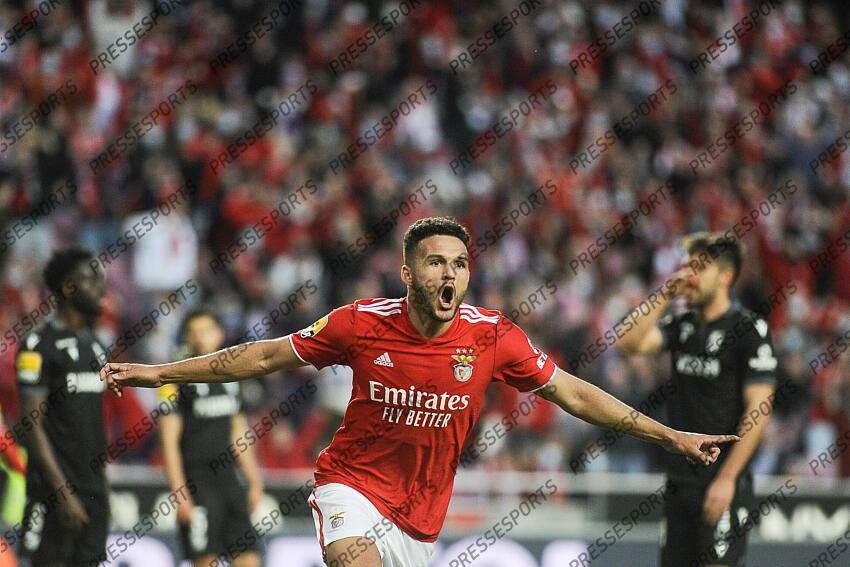 Gonçalo Ramos, joueur de Benfica, célèbre un but contre Vitória de Guimarães lors du match de football portugais I Liga qui s'est tenu à Estádio da Luz, Lisbonne, Portugal, le 27 février 2022. CARLOS BARROSO /PRESSESPORTS BENFICA-VITORIA GUIMARAES (3-0) 