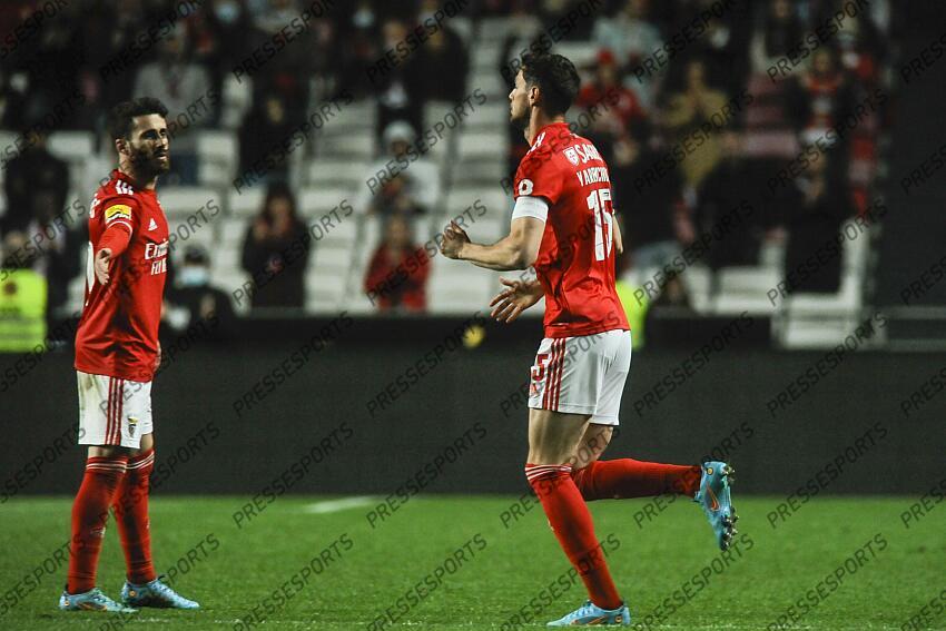 Rafa and Yaremchuck, joueur de Benfica, lors du match entre son équipe et l'équipe de Vitória de Guimarães lors du match de football de la Ligue portugaise I qui s'est tenu à l'Estádio da Luz, Lisbonne, Portugal, le 27 février 2022. CARLOS BARROSO /PRESSESPORTS BENFICA-VITORIA GUIMARAES (3-0) 