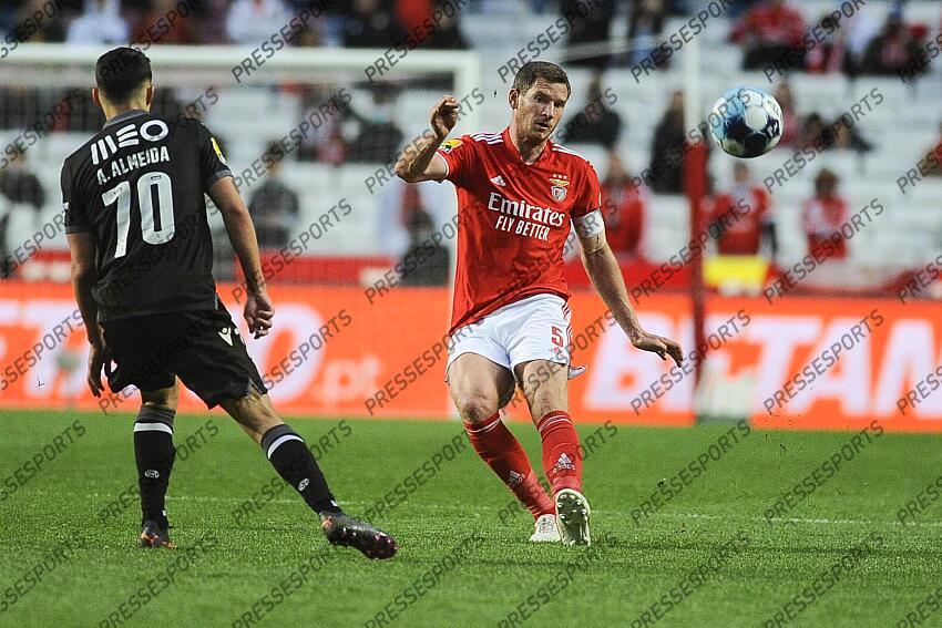 Vertonghen, joueur de Benfica, lors du match entre son équipe et l'équipe de Vitória de Guimarães lors du match de football de la Ligue portugaise I qui s'est tenu à l'Estádio da Luz, Lisbonne, Portugal, le 27 février 2022. CARLOS BARROSO /PRESSESPORTS BENFICA-VITORIA GUIMARAES (3-0) 