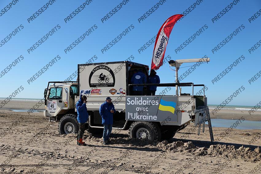 Enduropale 2022 - 27/02/2022 - Le Touquet-Paris-Plage, France - Photo: Fabien Boukla solidarite Ukraine ENDUROPALE DU TOUQUET 