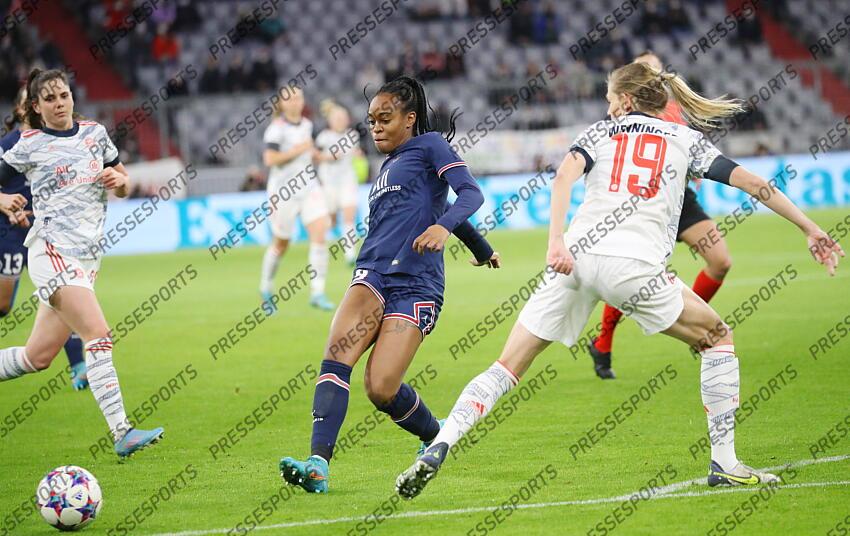 Ligue Des Champions 2022 Presse sports : Report 'FOOT LIGUE DES CHAMPIONS 2022 BAYERN MUNICH FEM-PSG  FEM (1-2)'