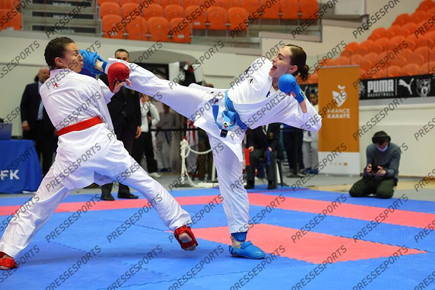 avazeri (lea) (fra) ceinture bleu CHAMPIONNAT DE FRANCE DE KARATE 