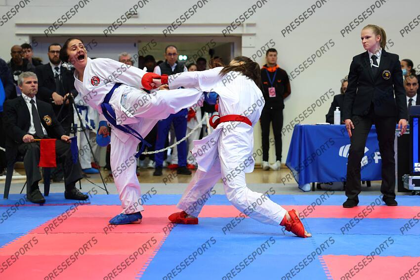 dona (lolita) (fra) ceinture bleu CHAMPIONNAT DE FRANCE DE KARATE 