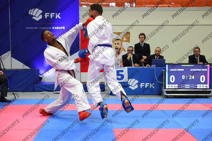 jaqueray (adam) (fra) ceinture rouge lavaud (pierre) (fra) ceinture bleu CHAMPIONNAT DE FRANCE DE KARATE 