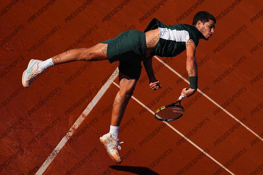 Carlos Alcaraz during the Final match of the Barcelona Open Banc Sabadell, Conde de Godo Trophy played at Real Club de Tenis Barcelona on April 24, 2022 in Barcelona, Spain. (Photo by Bagu Blanco / PRESSINPHOTO) TOURNOI DE BARCELONE 