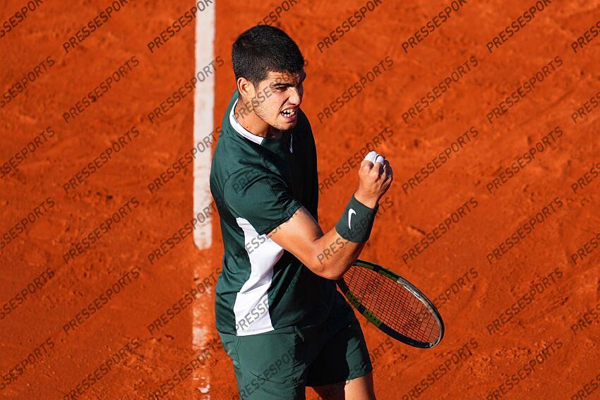 Carlos Alcaraz during the Final match of the Barcelona Open Banc Sabadell, Conde de Godo Trophy played at Real Club de Tenis Barcelona on April 24, 2022 in Barcelona, Spain. (Photo by Bagu Blanco / PRESSINPHOTO) TOURNOI DE BARCELONE 